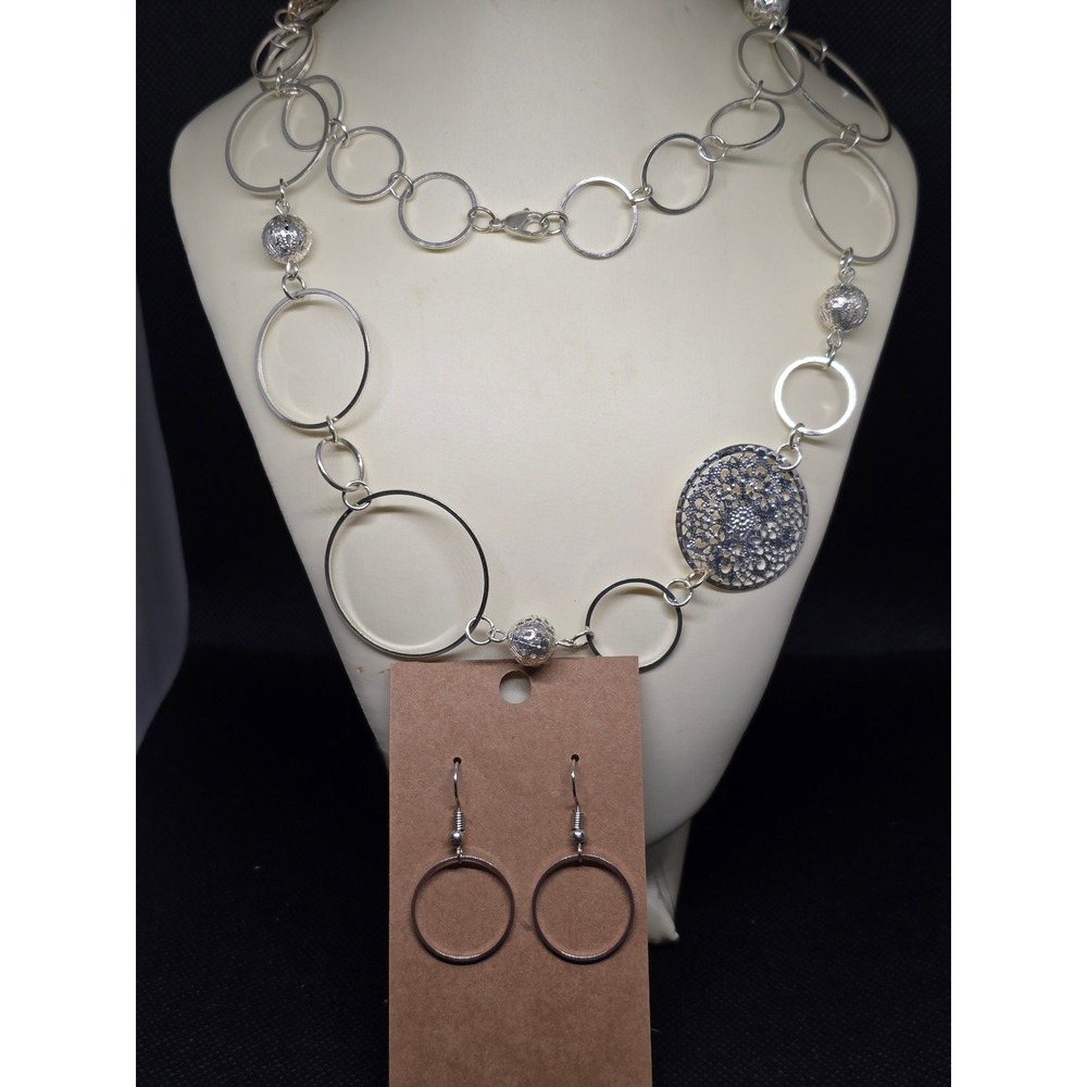 Silver Tone Filigree Medallion Circle Link Statement Necklace and Earrings Set